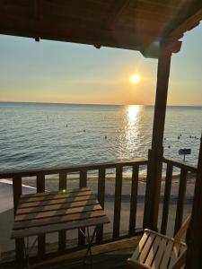 Petrospito by the sea! - 4hvězdičkové hotely ve městě Neos Marmaras