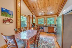 Barn-Style Georgia Vacation Rental - Pet Friendly! - Dry Branch