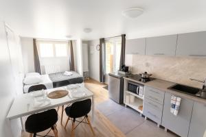 Appartements Suite 1 &2 Joubert de Lily : Appartement 3 Chambres