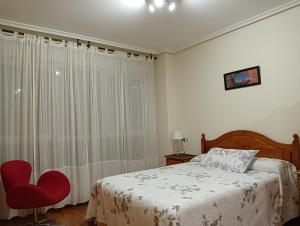 Apartamentos Chevere Rojo-Huca
