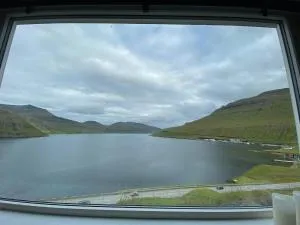 Cosy new apartment in wonderful Hósvík - Kvívík