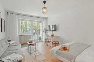 Close to Lake & Balcony 1 BDR Wollishofen Self Check In - 塔尔维尔