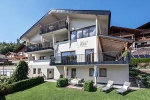 Living Puez - فونيس