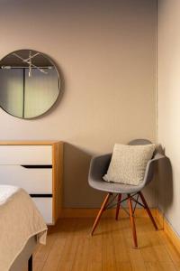 Eichler Mid Century Modern Designer PoolJacuzzi