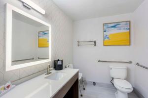 Comfort Inn & Suites Voorhees-Mt Laurel