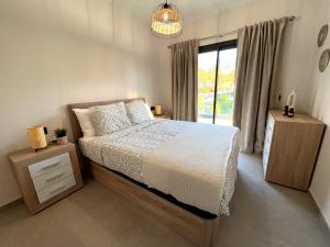 Lujoso Apartamento completo, Piscina, Terraza con vistas al Teide