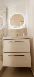 La Douce Angevine - La Perruche - Proche centre