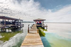 Harbor Haven Lake Livingston Home!