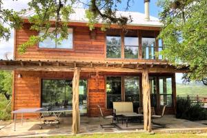 Rockin B Ranch Bluff House