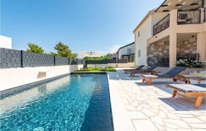 Gorgeous Home In Vrsi