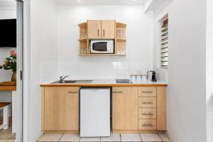 Palm Cove Treetop Spa Retreat