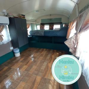 Nanku Nimbu Casa-Bus equipada cerca de playas