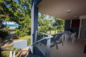 Beach House Apartment No 7 - Fabulous Location - Ravenshoe