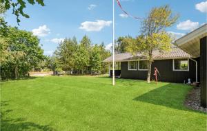 Cozy Home In Ulfborg With Wifi