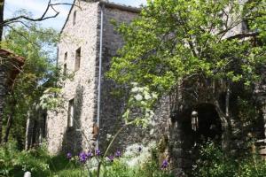 Maisons de vacances Maison Larzac Cevennes Grand Gite : photos des chambres