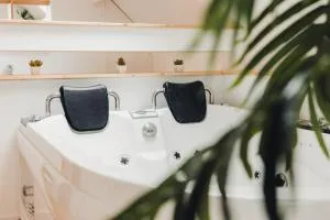 AU COIN DE PARADIS - Suite balnéo - Wirwignes