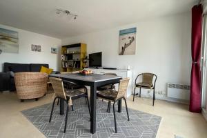 Appartements Beautiful apartment with balcony : photos des chambres