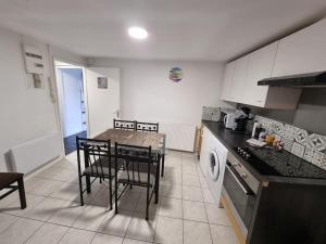 Appartements N 5 - Paisible T3 au calme CENTRE VILLE - parking : photos des chambres