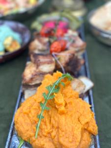 Hotel უცხო-utskho