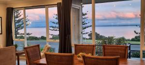 Captains on the Seafront - Wood Fire with Breathtaking sea views