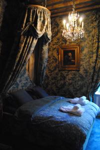 Maisons d'hotes Chateau de Montchoisy : photos des chambres