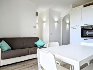 BALCONE SUL PORTO by WeHostYou Parcheggio Wifi Aria condizionata