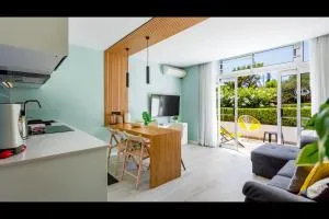 Ocean Oasis by LovelyStay - Oura