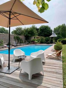 Villas Propriete avec grande piscine, tennis , vue mer : photos des chambres