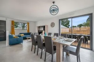 Instants détente en famille au Tour-du Parc - Le Tour-du-Parc