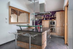 Maisons de vacances Villa Face Mer pour 10 personnes a Prefailles : photos des chambres