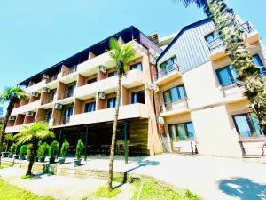 Aparthotel costa - 马钦加里