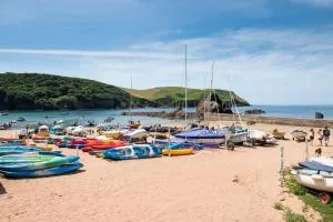 Apartment 11, Silver Cove - Hope-Cove