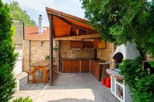 Casa Montana Apartments