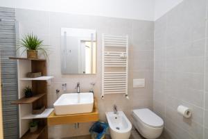 Design Apartment - Stazione Centrale, Milan