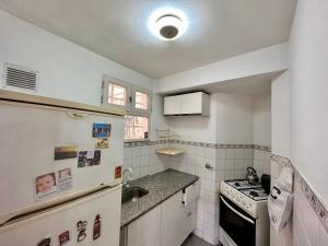 Departamento céntrico, cerca de parque, cochera,