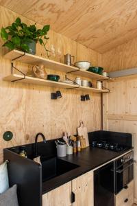 Appartements L'Atelier Tiny House Provence : photos des chambres