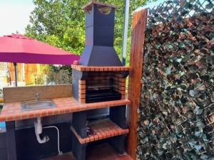 O CANTINHO DA RIA - JACUZZI with water at 35 degrees and POOL