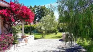 BouganVilla - San Vito