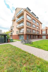 Old Town Standard Apartment by BookingHost