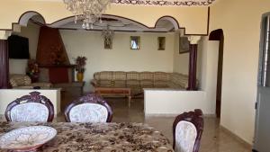 Casa Dina