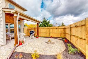 Laid Back, Dog-Friendly Indy 4BR with Patio