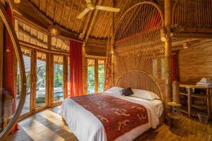 Harmony House, Bamboo House with Pool view