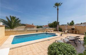 Cozy Apartment In Cautivador With Wifi