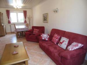 Maisons de vacances Gite Anould, 3 pieces, 4 personnes - FR-1-589-75 : photos des chambres