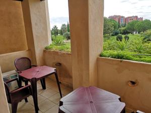 APARTAMENTO DOS DORMITORIOS VISTAS JARDÍN