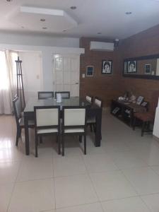 La Casa de Los Mellis..