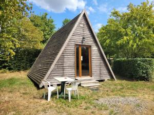 Campings Camping les Hirondelles : photos des chambres