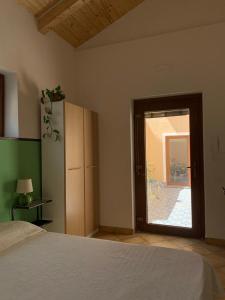 La stanza in giardino