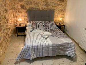 B&B / Chambres d'hotes Cafe de la Place Gite & Chambres d'hotes 