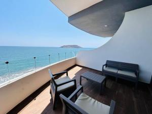 pie de playa y con vista al mar by G P S rentas